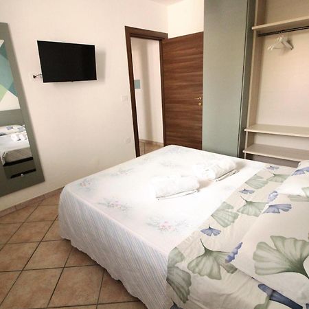 Residence Mare Azzurro Torre San Giovanni Ugento Bagian luar foto
