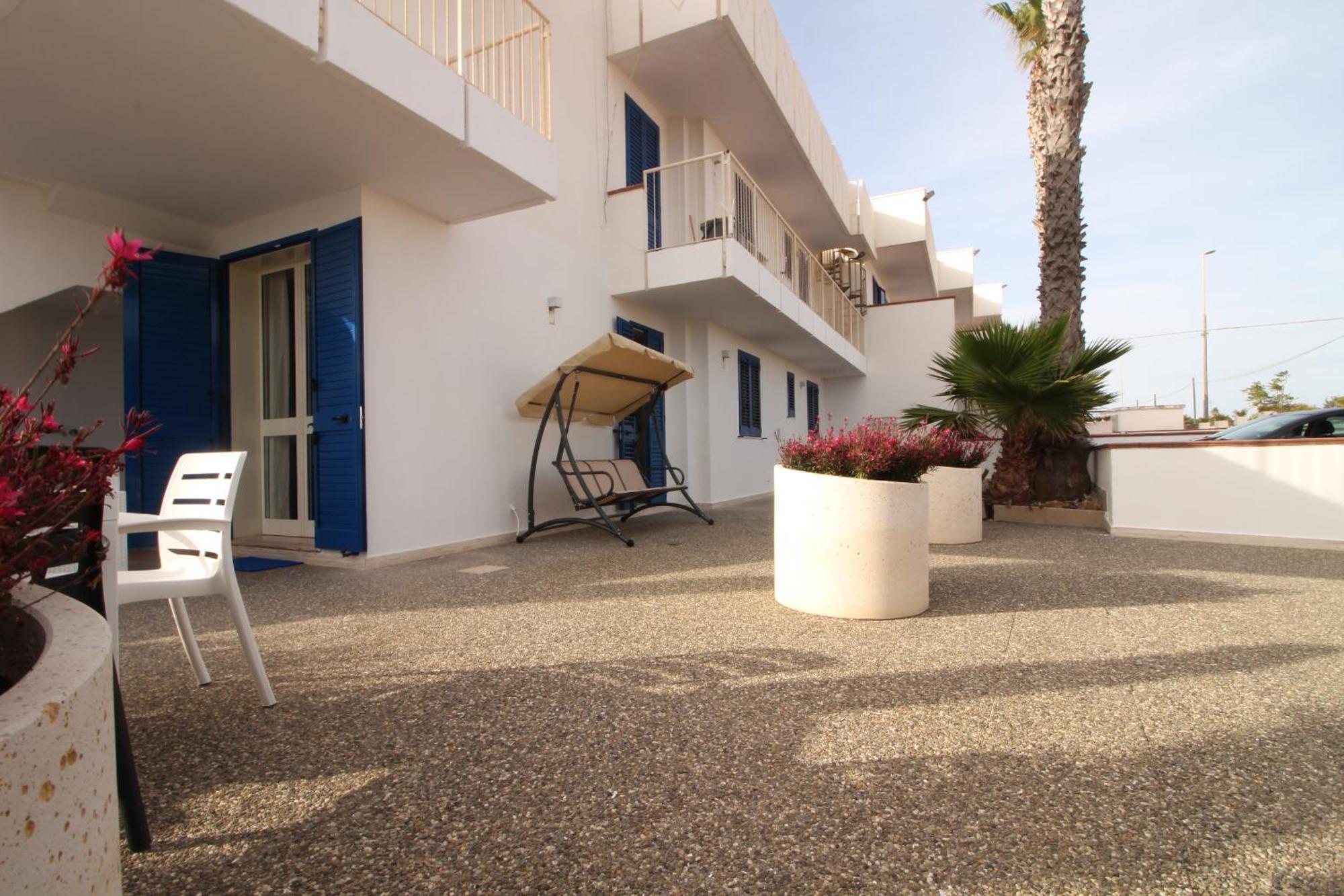 Residence Mare Azzurro Torre San Giovanni Ugento Bagian luar foto