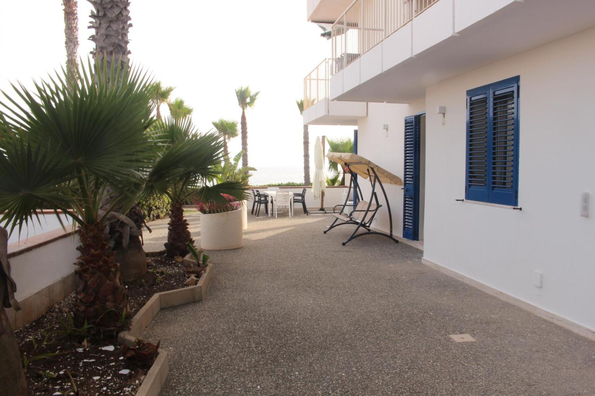 Residence Mare Azzurro Torre San Giovanni Ugento Bagian luar foto