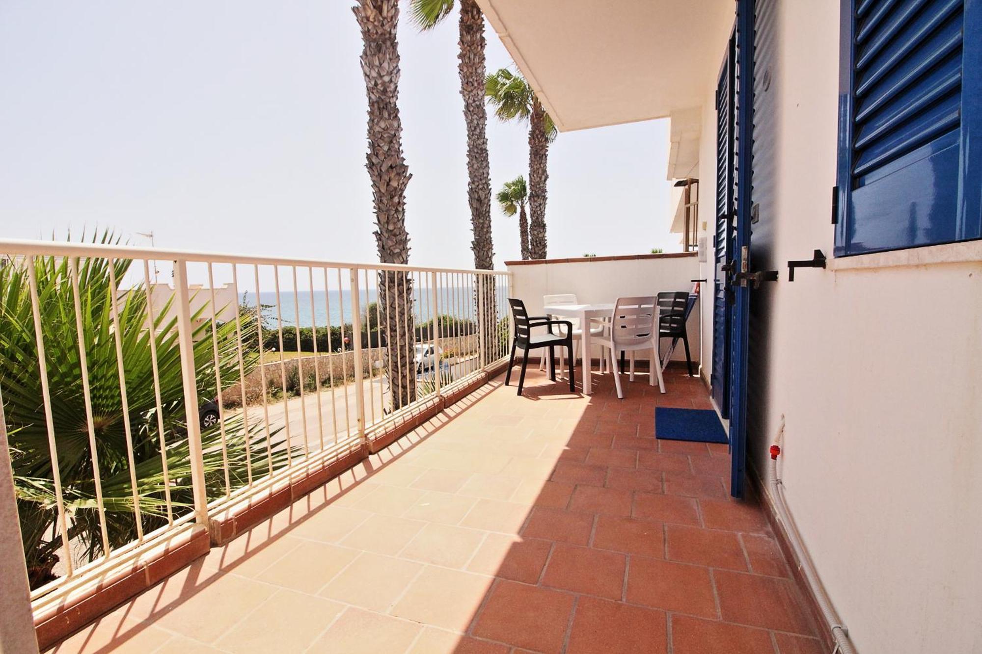 Residence Mare Azzurro Torre San Giovanni Ugento Bagian luar foto